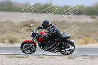 media/May-05-2025-Moto Forza (Mon) [[3c1838c5e5]]/2-B Group/Session 3 (Panning Test Turn 14 Inside)/